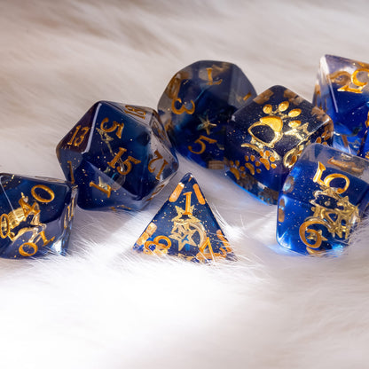 Moon and Stars Dice Set – 8-Piece Glittering Night Sky | Fennek & Finch Dice sets Fennek and Finch