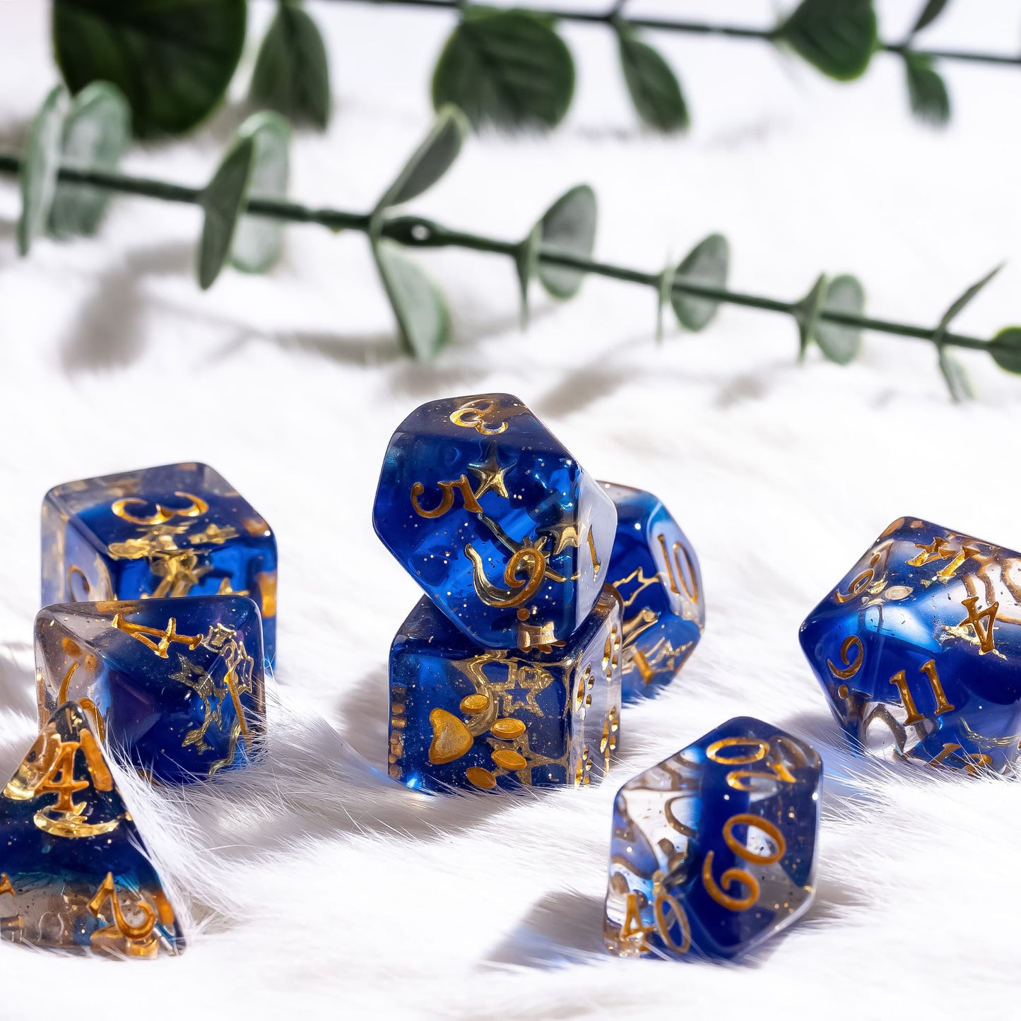 Moon and Stars Dice Set – 8-Piece Glittering Night Sky | Fennek & Finch Dice sets Fennek and Finch
