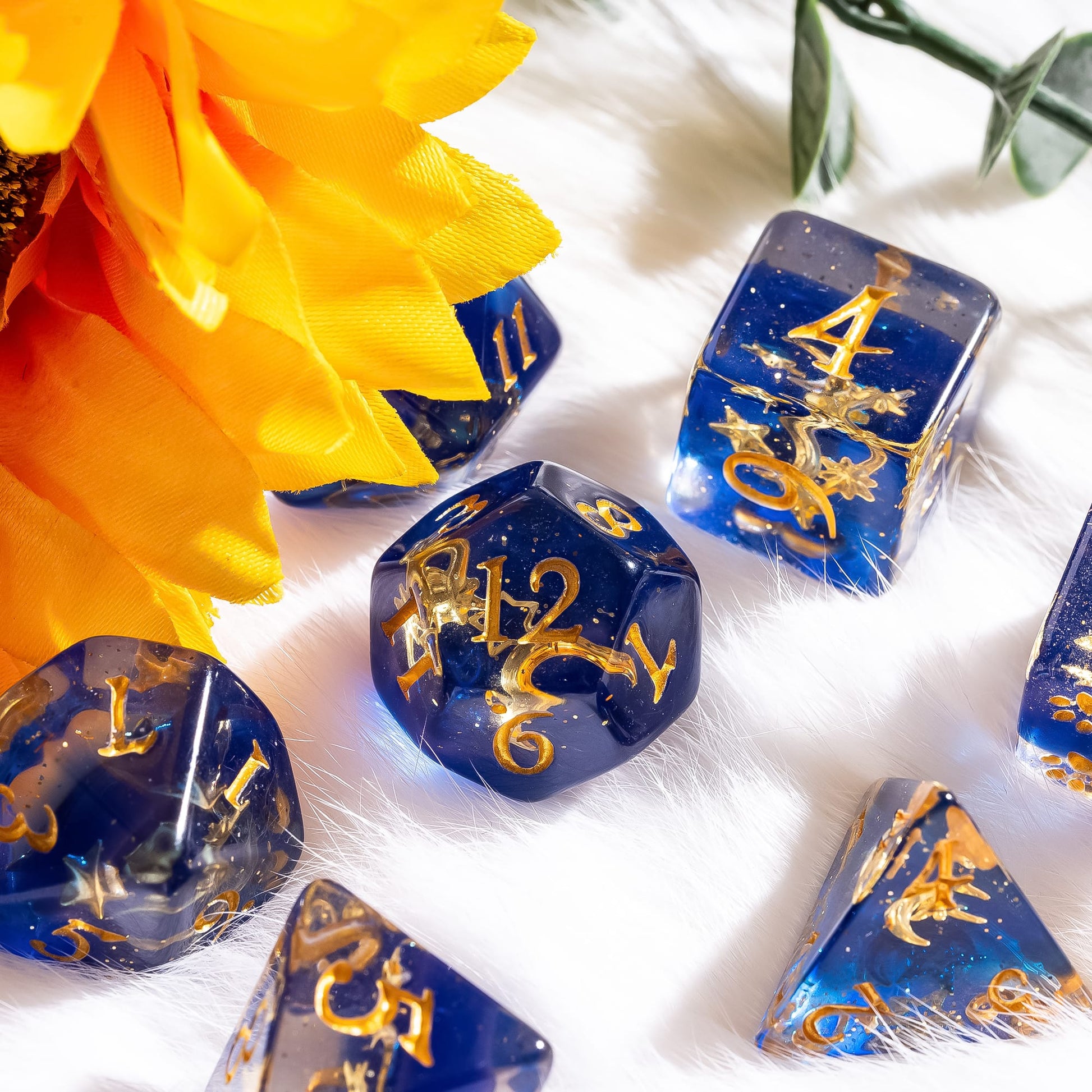Moon and Stars Dice Set – 8-Piece Glittering Night Sky | Fennek & Finch Dice sets Fennek and Finch