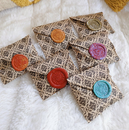 Mystery Dice Packet – Surprise Dice Set or Chonky D20 for DnD Dice Sets & Games Fennek and Finch