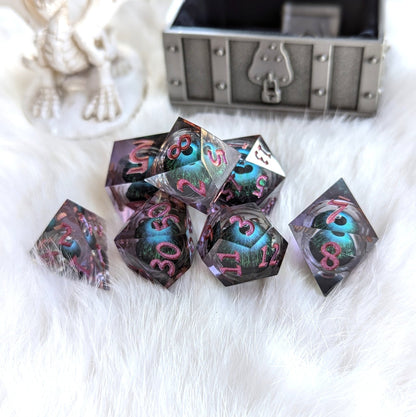 Mystic Eye Liquid Core Sharp Edge Dice Set – 7 - Piece Purple Blue Green Eye DnD - Fennek and Finch