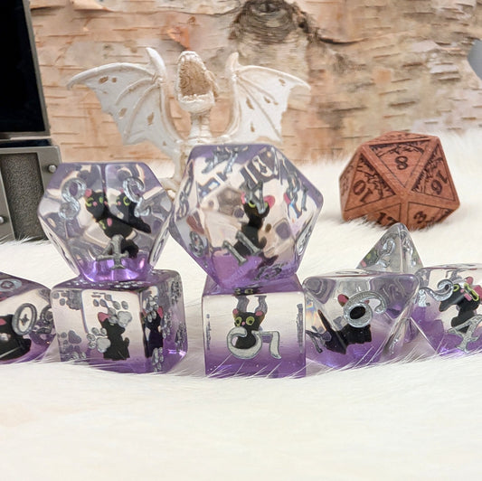 Mystic Familiar Black Cat Dice Set. 8 Piece Animal Themed Dice Set - Fennek and Finch