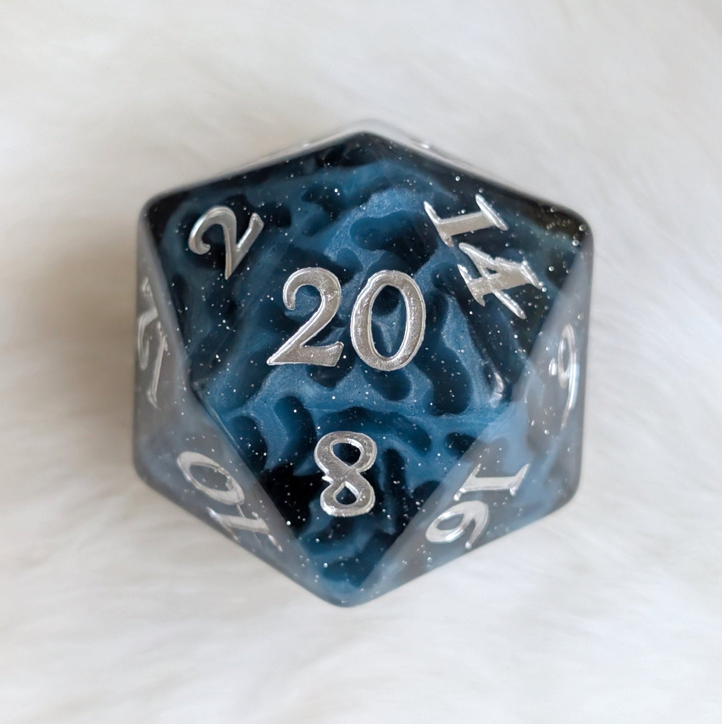 Mystic Mind - Black Blue Large D20 Dice Fennek and Finch