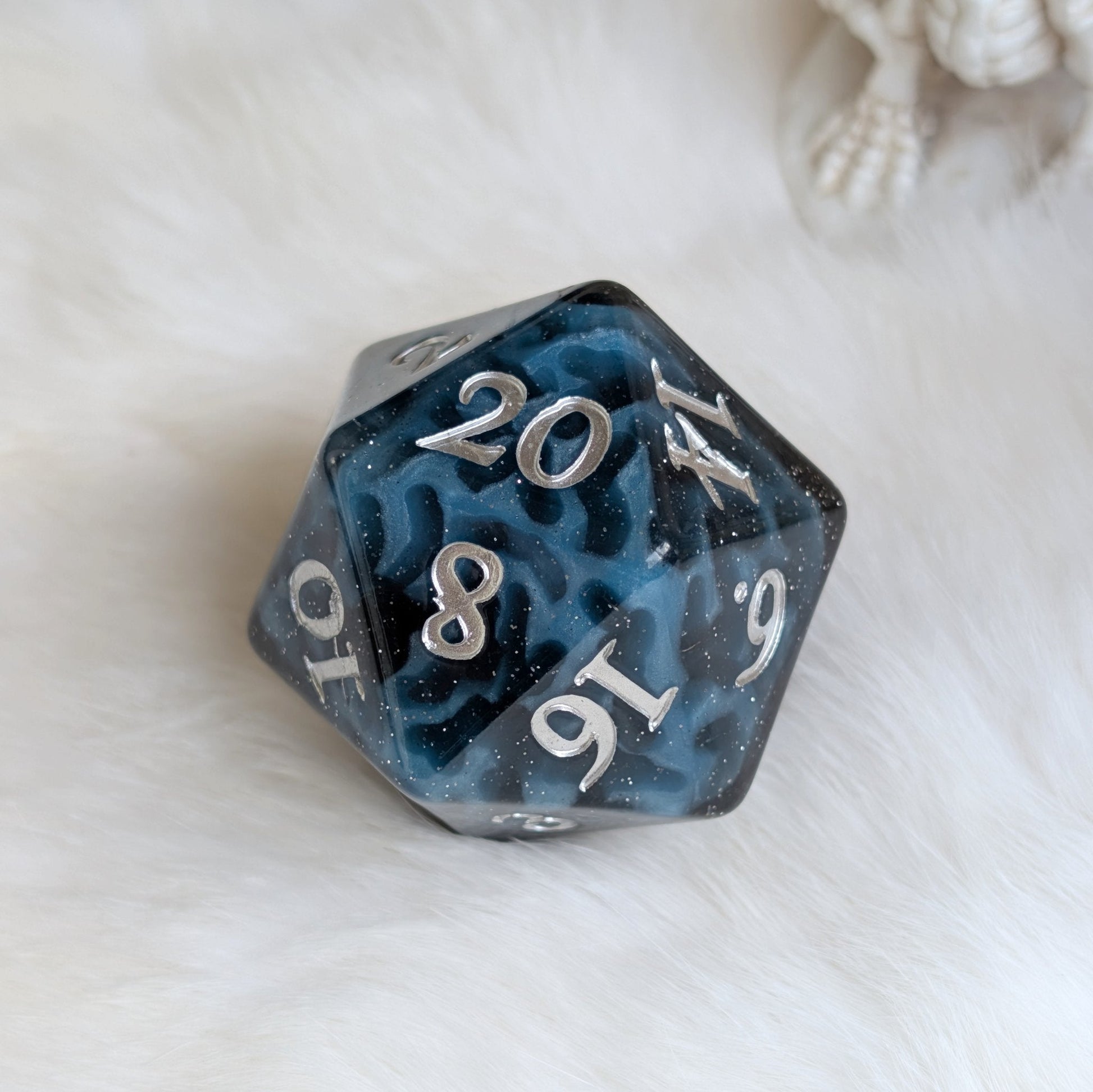 Mystic Mind - Black Blue Large D20 Dice Fennek and Finch