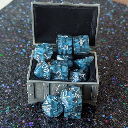 Mystic Mind - Black Blue Resin Dice Set (11-Piece) Dice Set Fennek and Finch