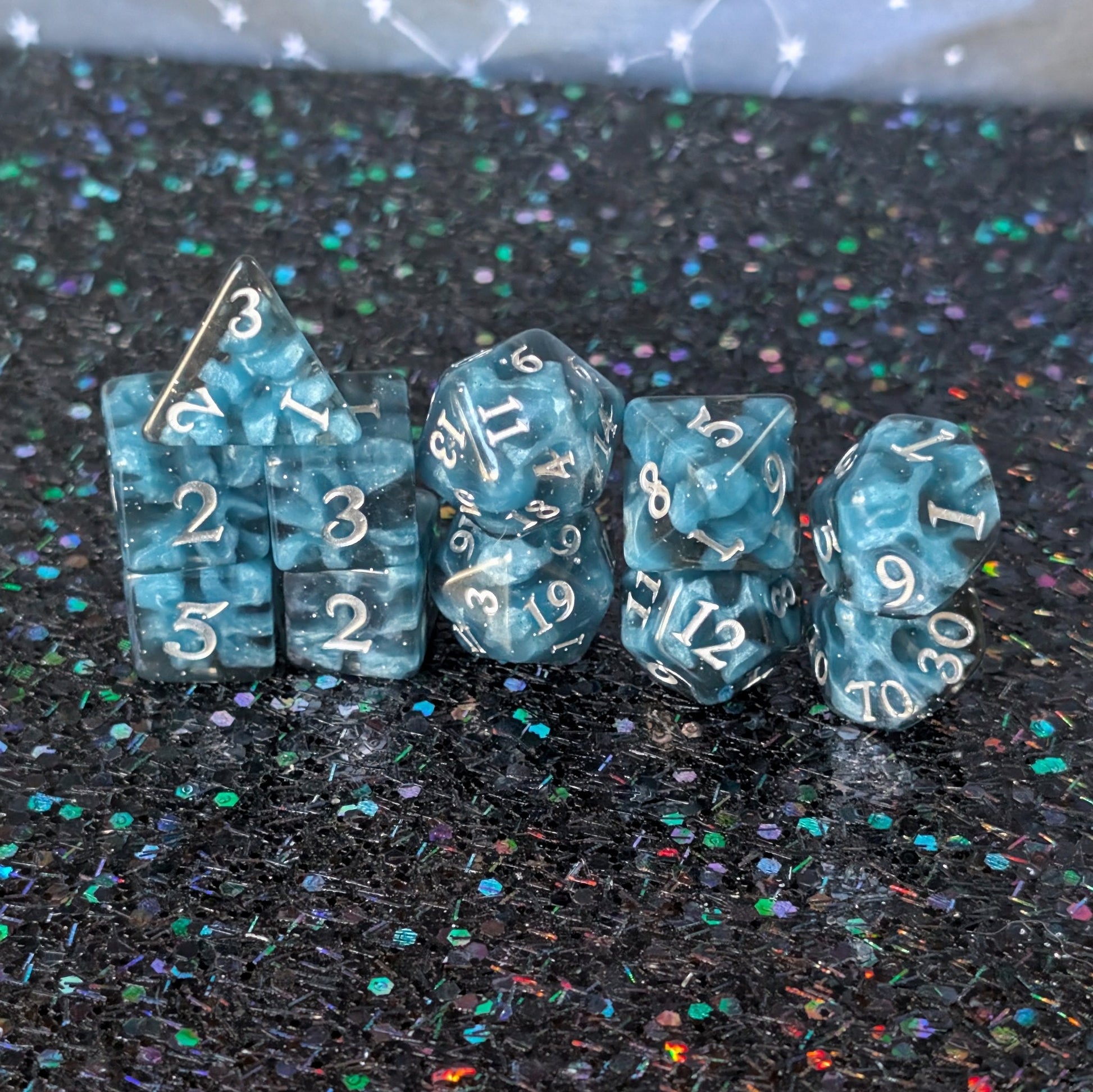 Mystic Mind - Black Blue Resin Dice Set (11-Piece) Dice Set Fennek and Finch