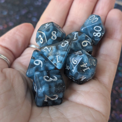 Mystic Mind - Black Blue Resin Dice Set (7-Piece) Dice Set Fennek and Finch