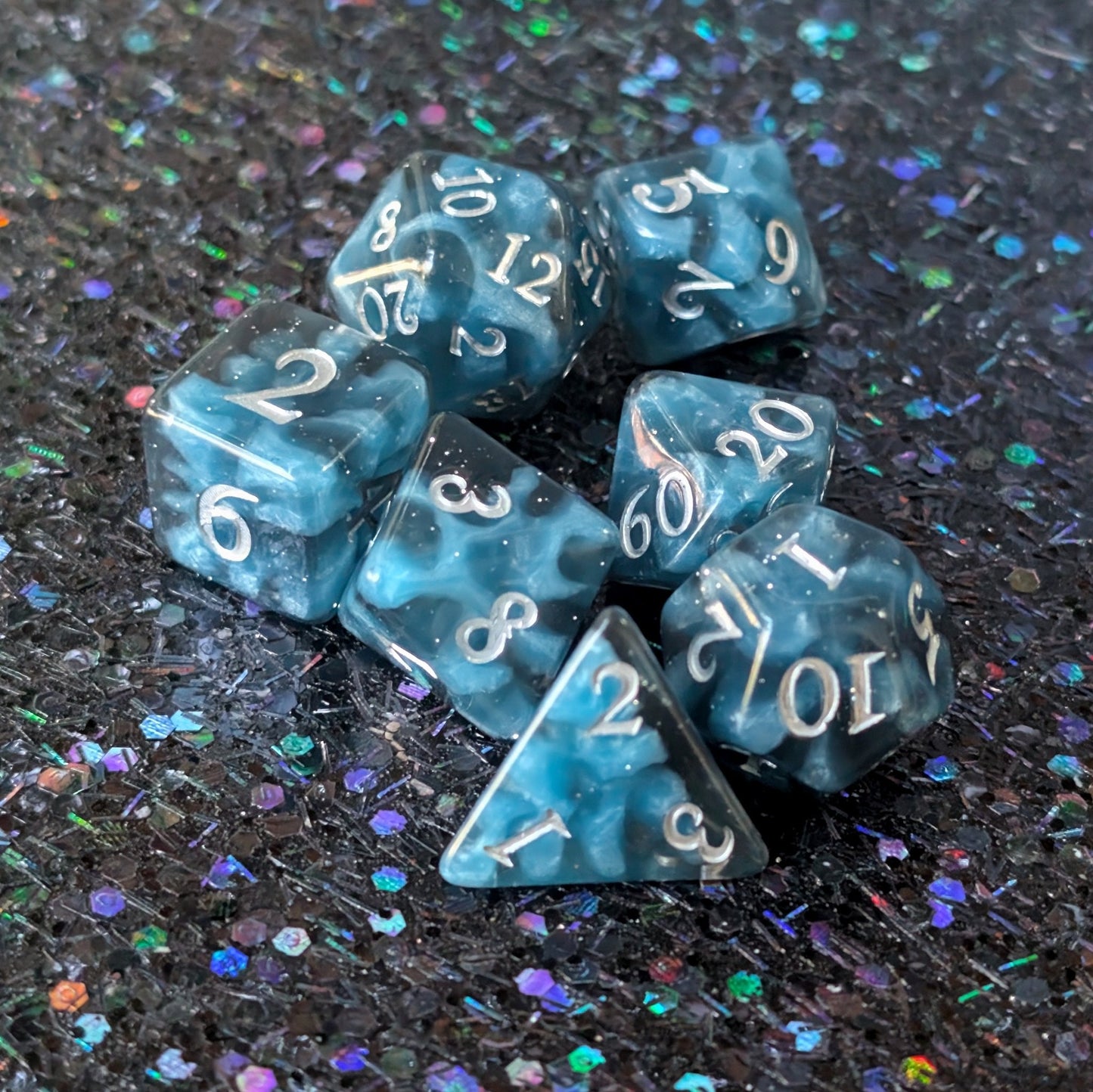 Mystic Mind - Black Blue Resin Dice Set (7-Piece) Dice Set Fennek and Finch