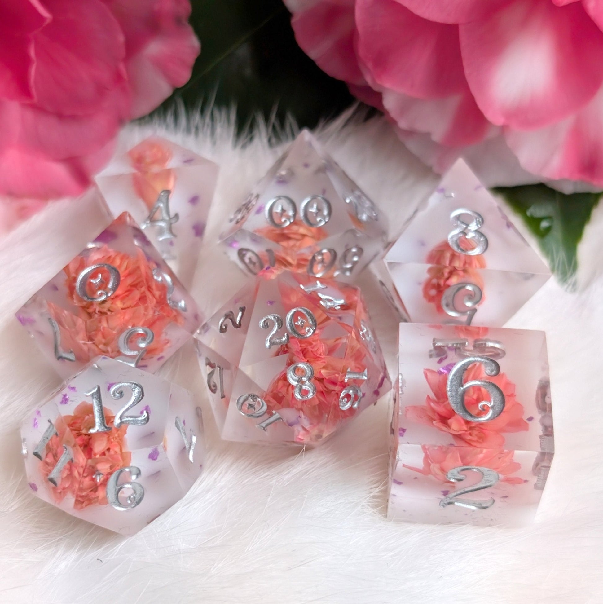 Peaches and Cream Dice Set – 7pc Floral Resin Dice - Fennek and Finch