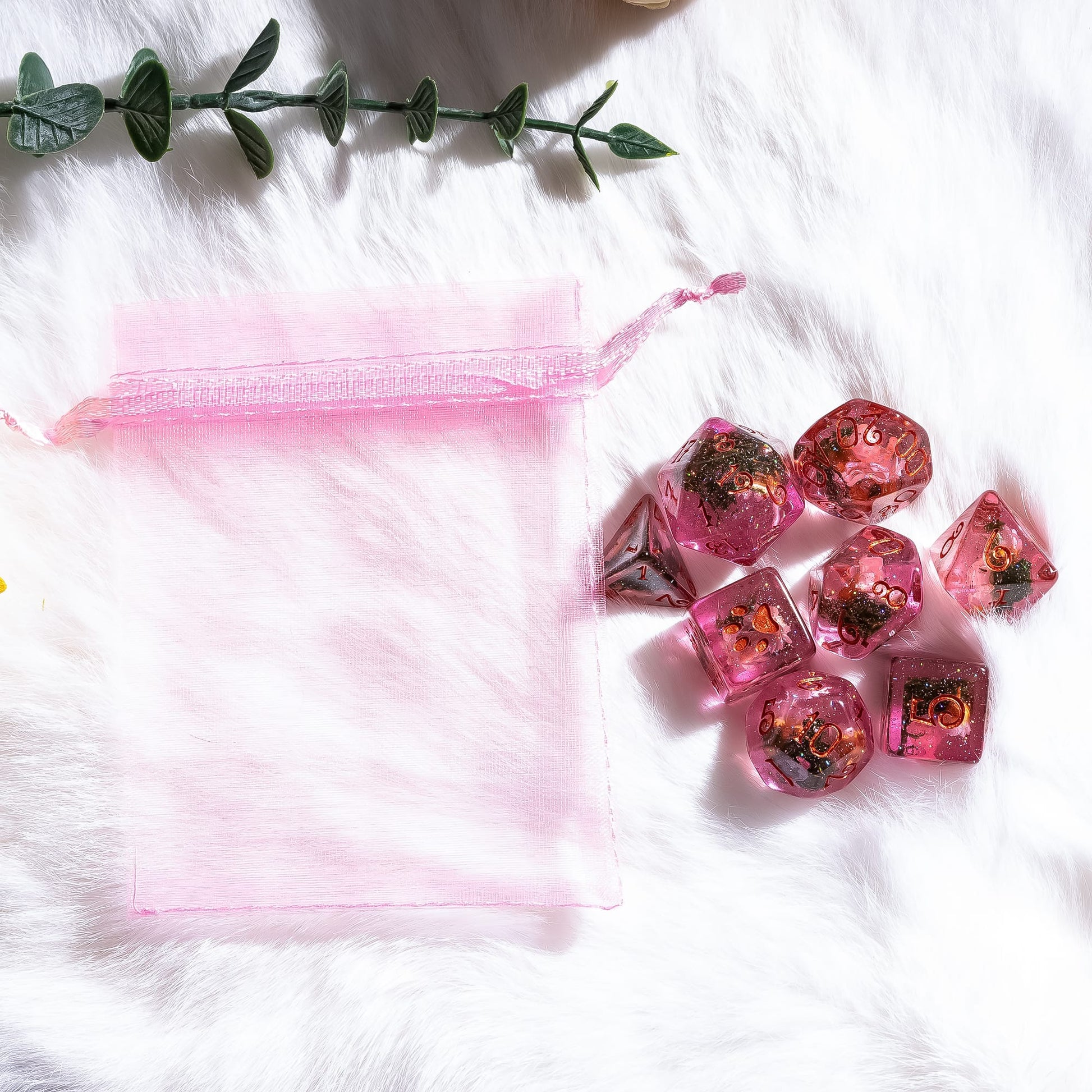 Pink Flowers and Moss DnD Dice Set – 8-Piece with Real Botanicals | Fennek & Finch Dice Sets & Games Fennek and Finch