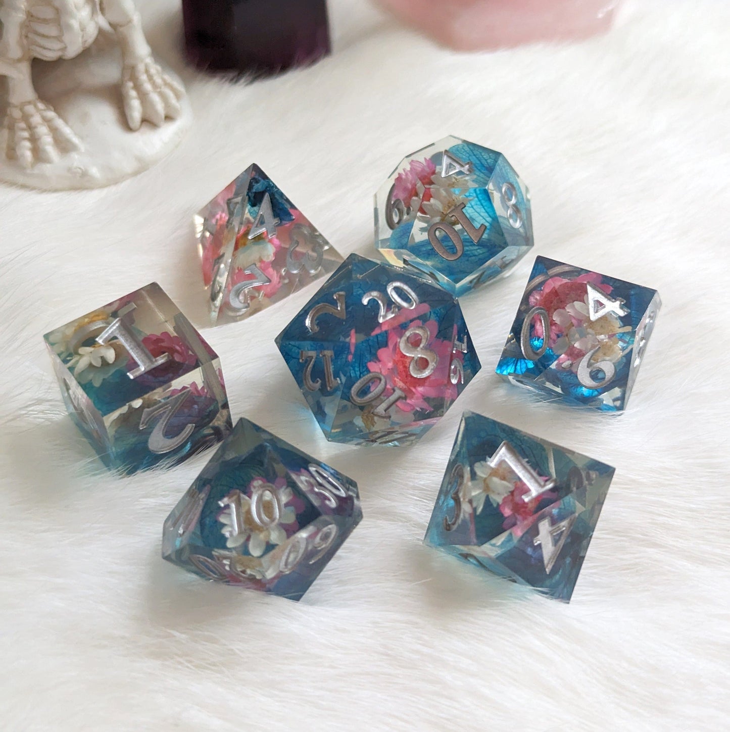 Pink, White, and Blue Flower DnD Dice Set