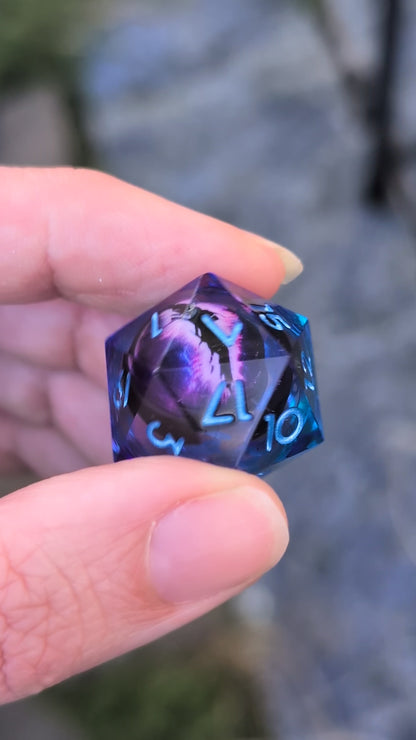Moving Eye Liquid Core DnD Dice Set - Purple Blue - Eldritch Gaze