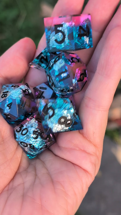 Sharp Edge DnD Dice Set - Arcane Focus