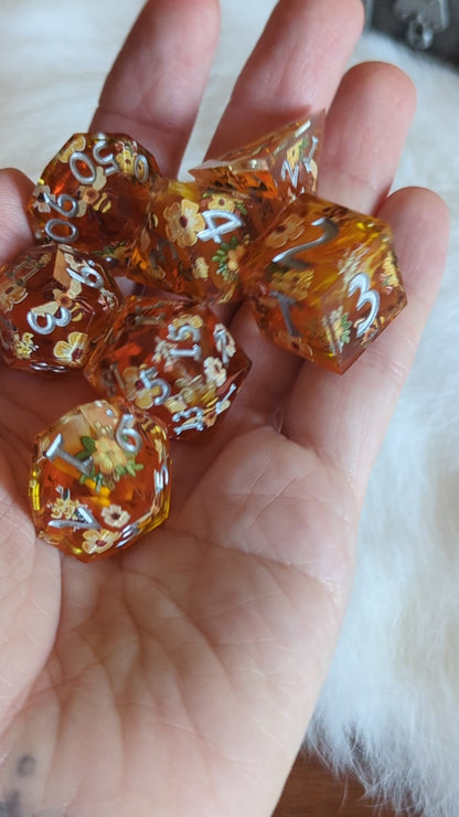 Honey Blossom Dice Set