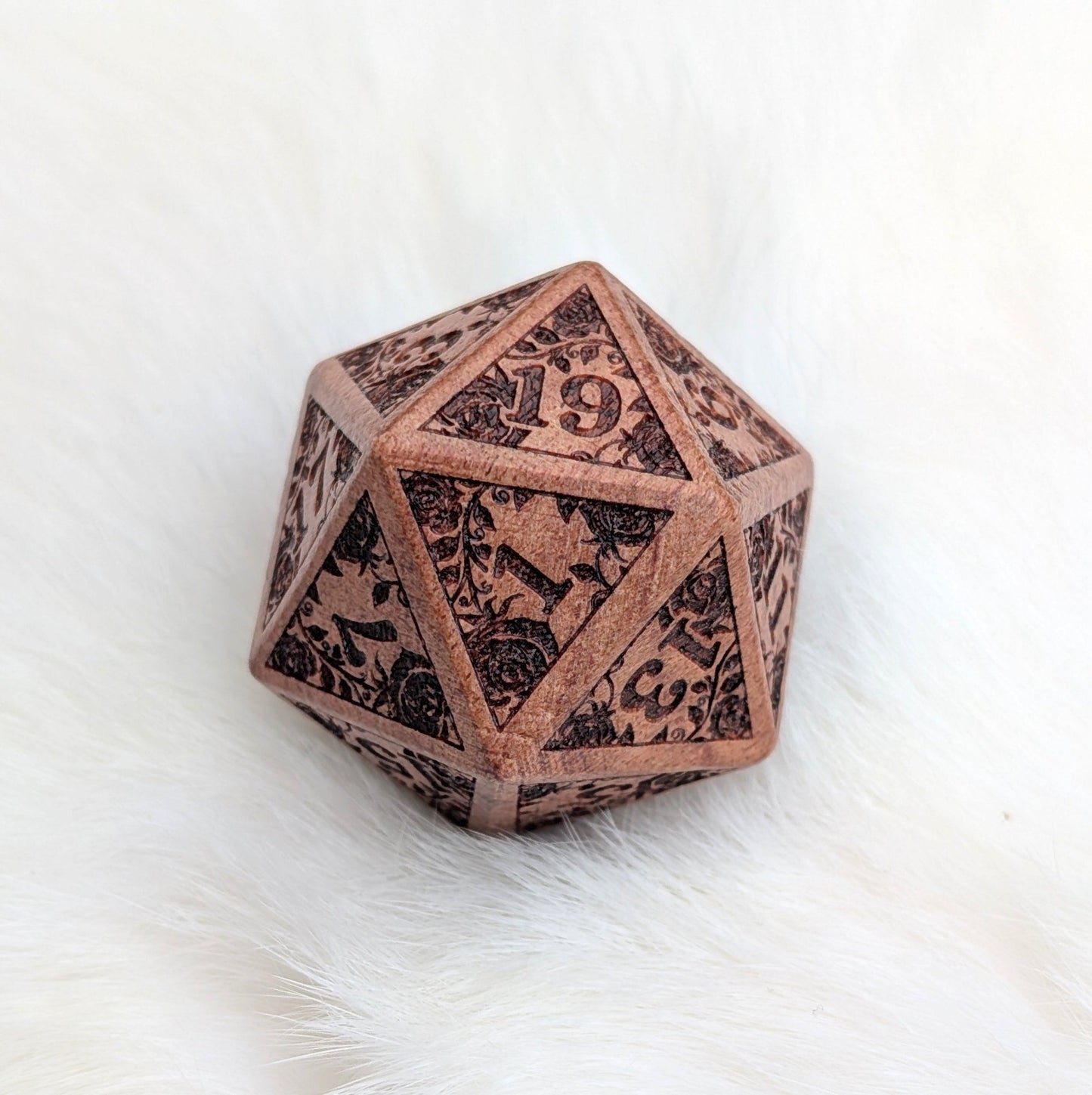 Rose Wood D20 – Large 1.25" Wooden Die with Rose Vines & Blossoms Dice sets Fennek and Finch