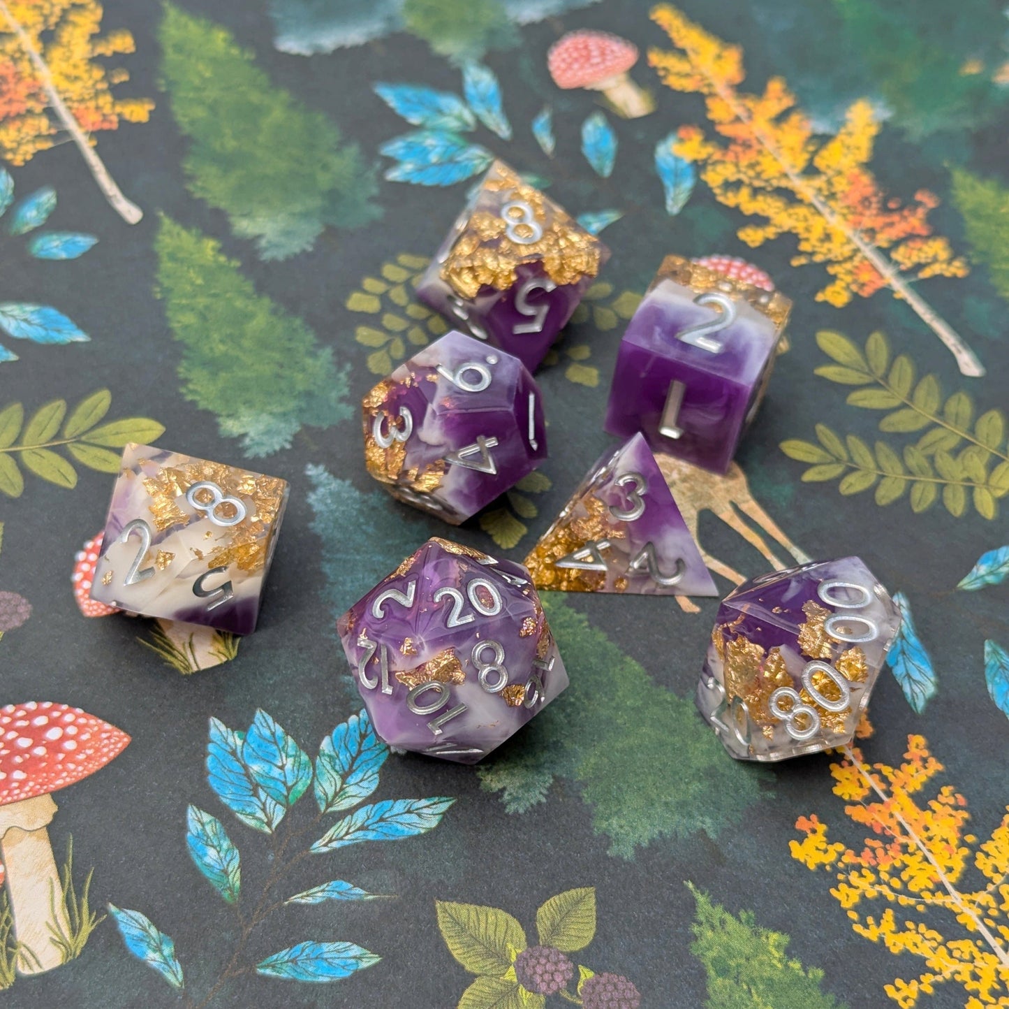 Royal Amethyst DnD Dice Set