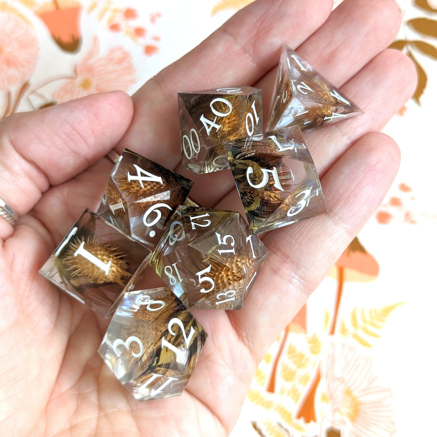 Spikey Seedling- 7 Piece Sharp Edge Dice Set - White Font