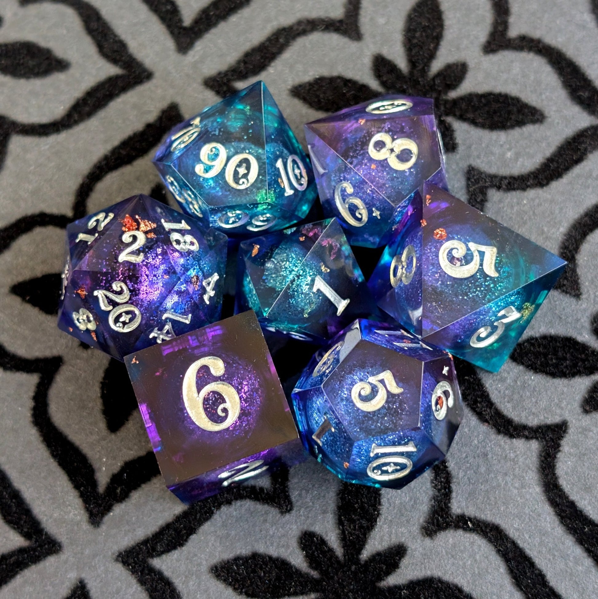 Twilight Liquid Core Dice Set – 7pc Sharp Edge with Crystal D4 - Fennek and Finch