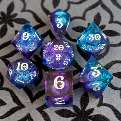Twilight Liquid Core Dice Set – 7pc Sharp Edge with Crystal D4 - Fennek and Finch