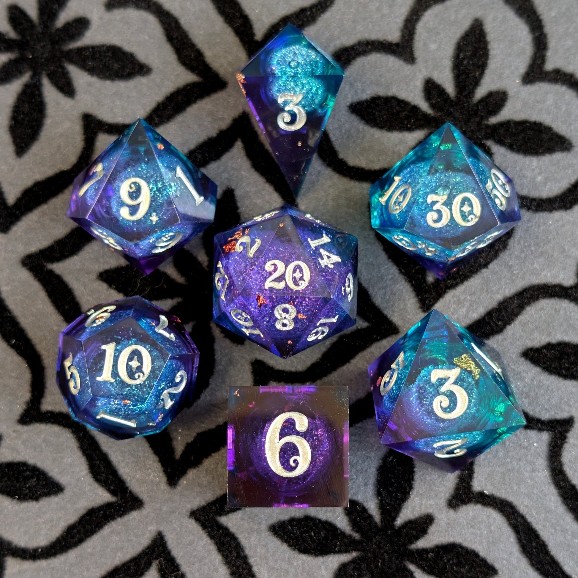 Twilight Liquid Core Dice Set – 7pc Sharp Edge with Crystal D4 - Fennek and Finch