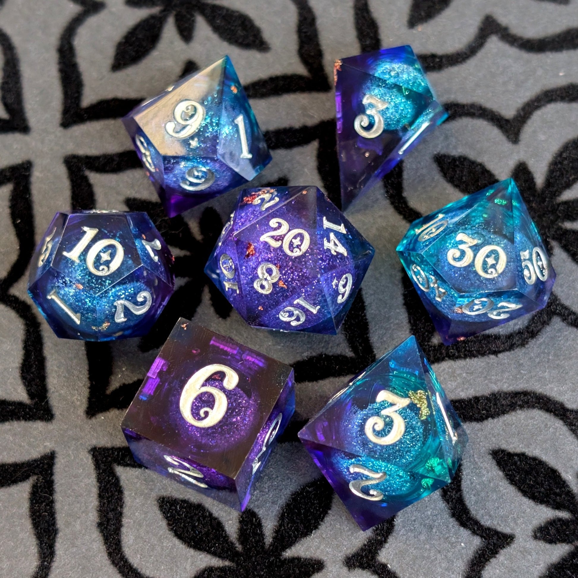 Twilight Liquid Core Dice Set – 7pc Sharp Edge with Crystal D4 - Fennek and Finch