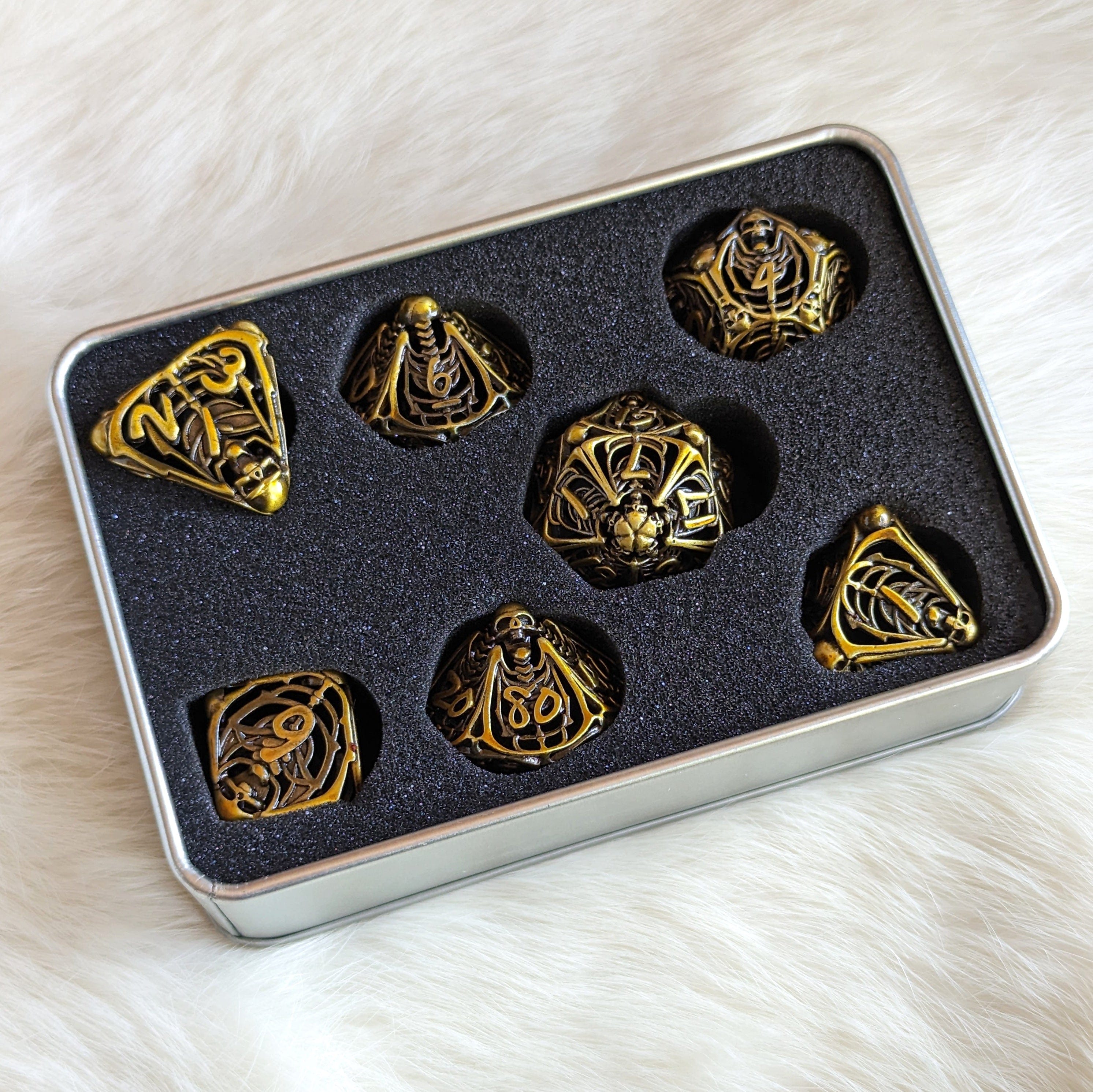 7 Piece Hollow Metal deals Dice Set Dragon Series