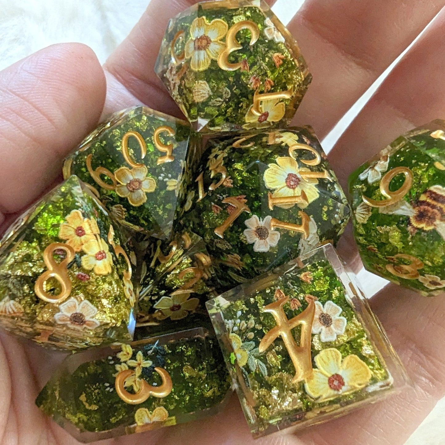 Verdant Sanctuary Dice Set – 7 - Piece Green Nature DnD Dice | Fennek & Finch - Fennek and Finch