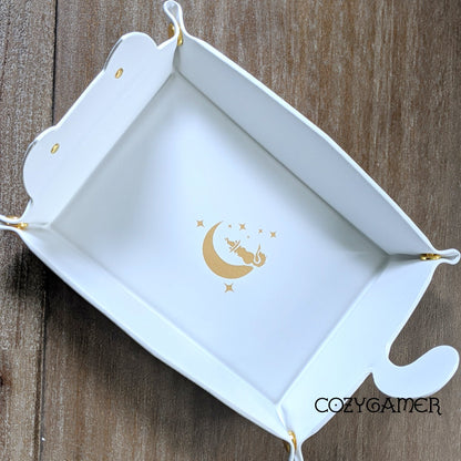 White Cat Dice Tray – Foldable PU Leather Rolling Tray for DnD | Fennek & Finch - Fennek and Finch