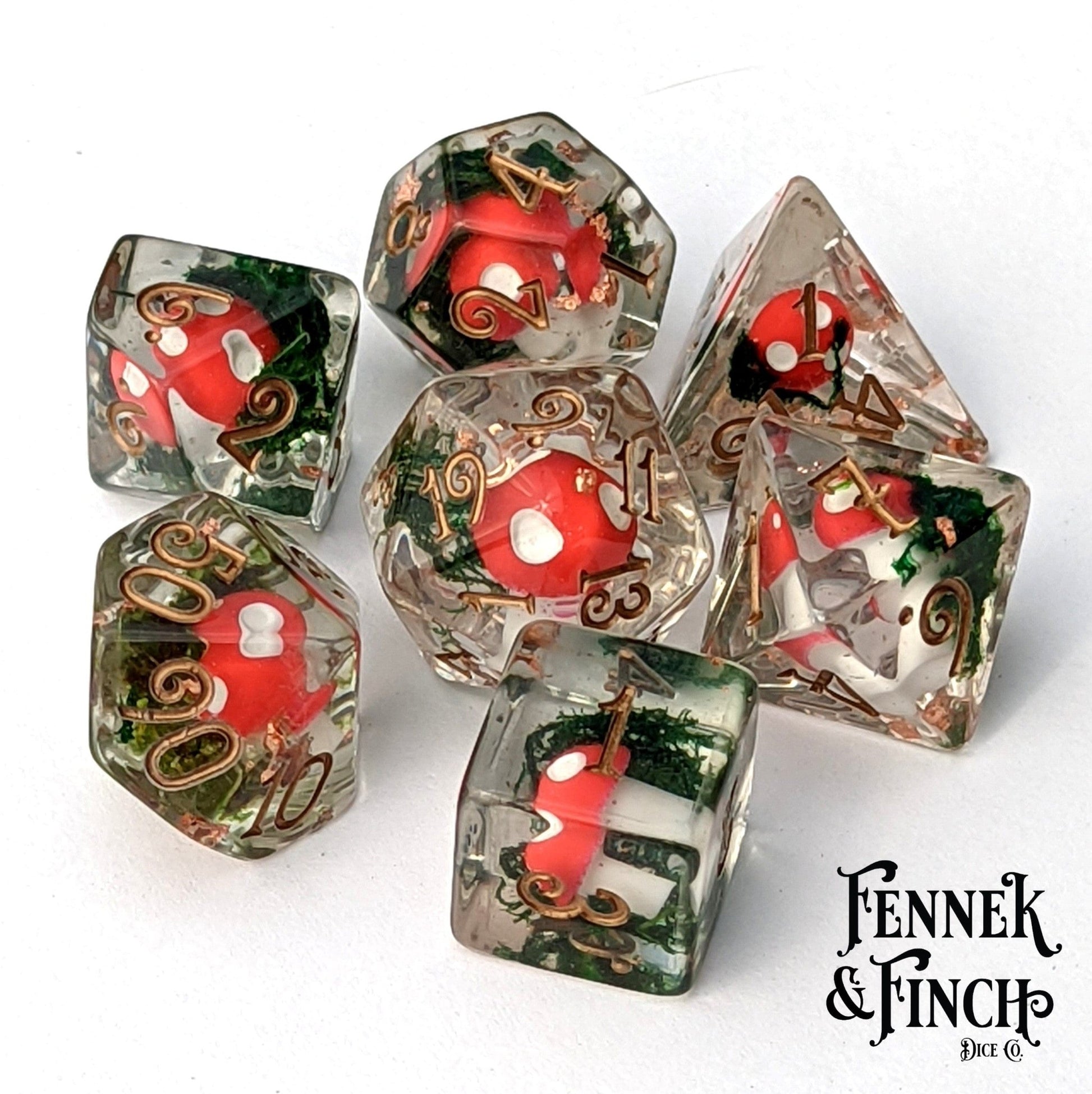 Amanita Mushrooms and Moss Dice Set – 8-Piece Forest DnD Dice | Fennek & Finch Dice sets Fennek and Finch