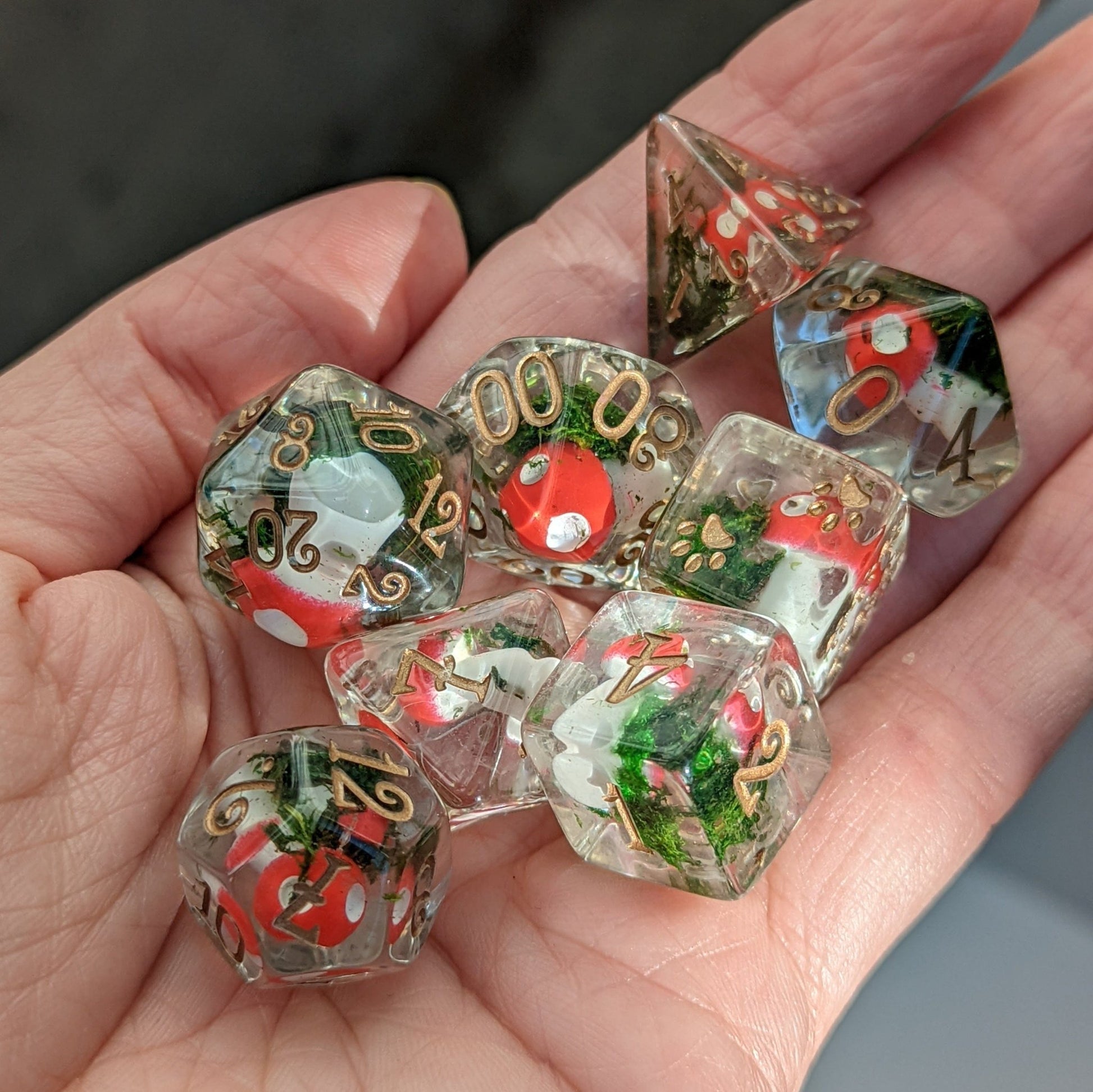 Amanita Mushrooms and Moss Dice Set – 8 - Piece Forest DnD Dice | Fennek & Finch - Fennek and Finch