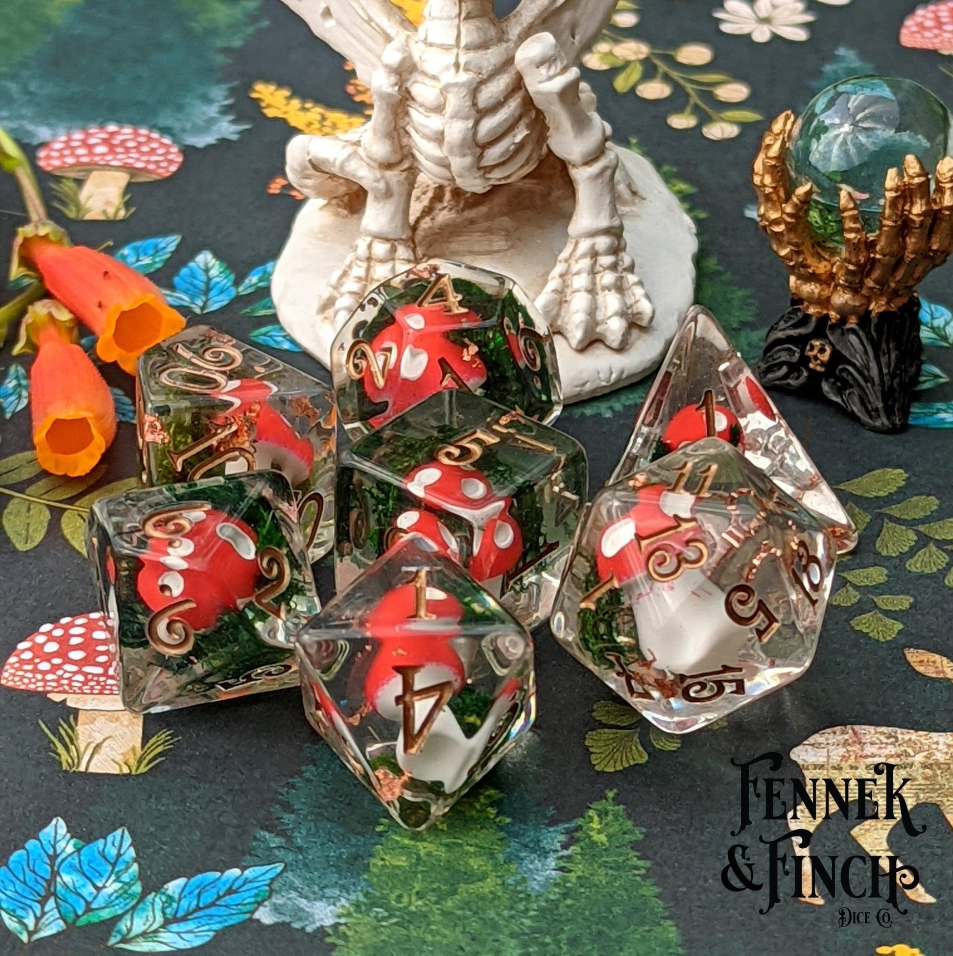 Amanita Mushrooms and Moss Dice Set – 8 - Piece Forest DnD Dice | Fennek & Finch - Fennek and Finch