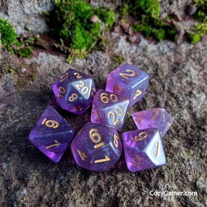 Amethyst Sparkles Dice Set – 7 - Piece Translucent Purple Iridescent Blue Glitter - Fennek and Finch