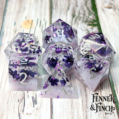 ✨ Antidote - 7 Piece Sharp Edge DnD Dice Set - Fennek and Finch