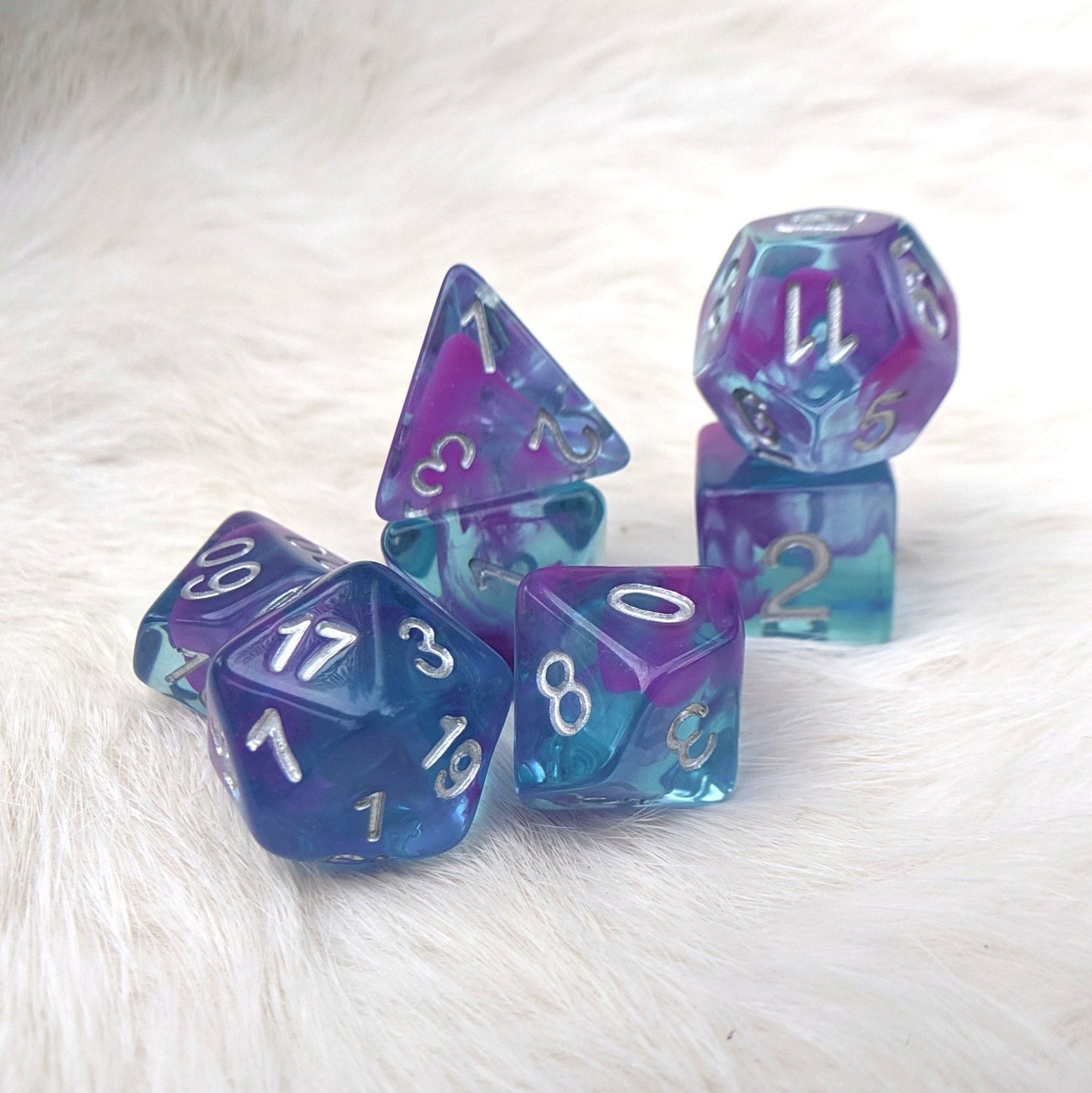 Aquarium Ribbon Dice Set – 7 - Piece Blue Purple Ocean DnD Dice for Water Genasi - Fennek and Finch