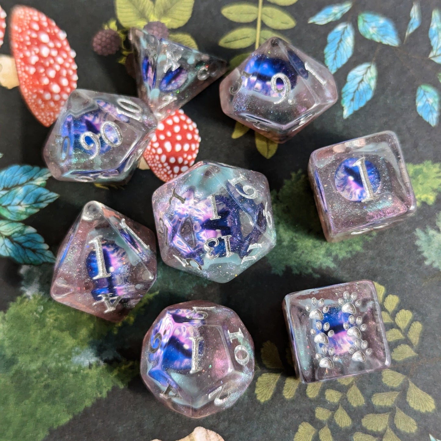 Arcane Eye Dice Set – 8 - Piece Purple Eye DnD Dice for Wizards & Warlocks - Fennek and Finch