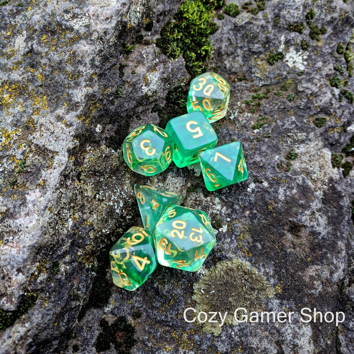 Arrow Shift Dice Set – 7 - Piece Clear Green Ink Suspended Acrylic DnD Dice - Fennek and Finch