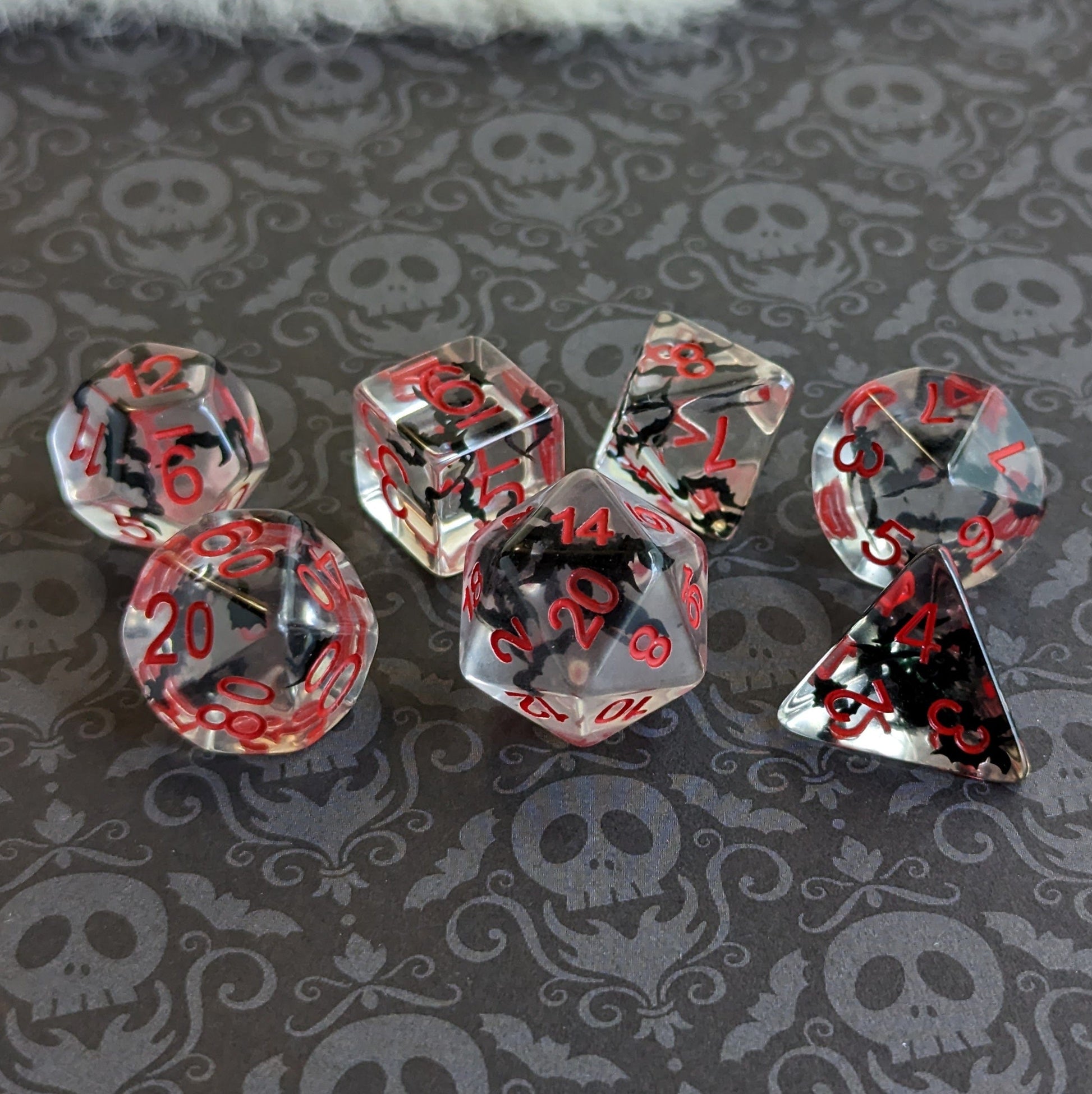 Bats - 7 Piece Dice Set