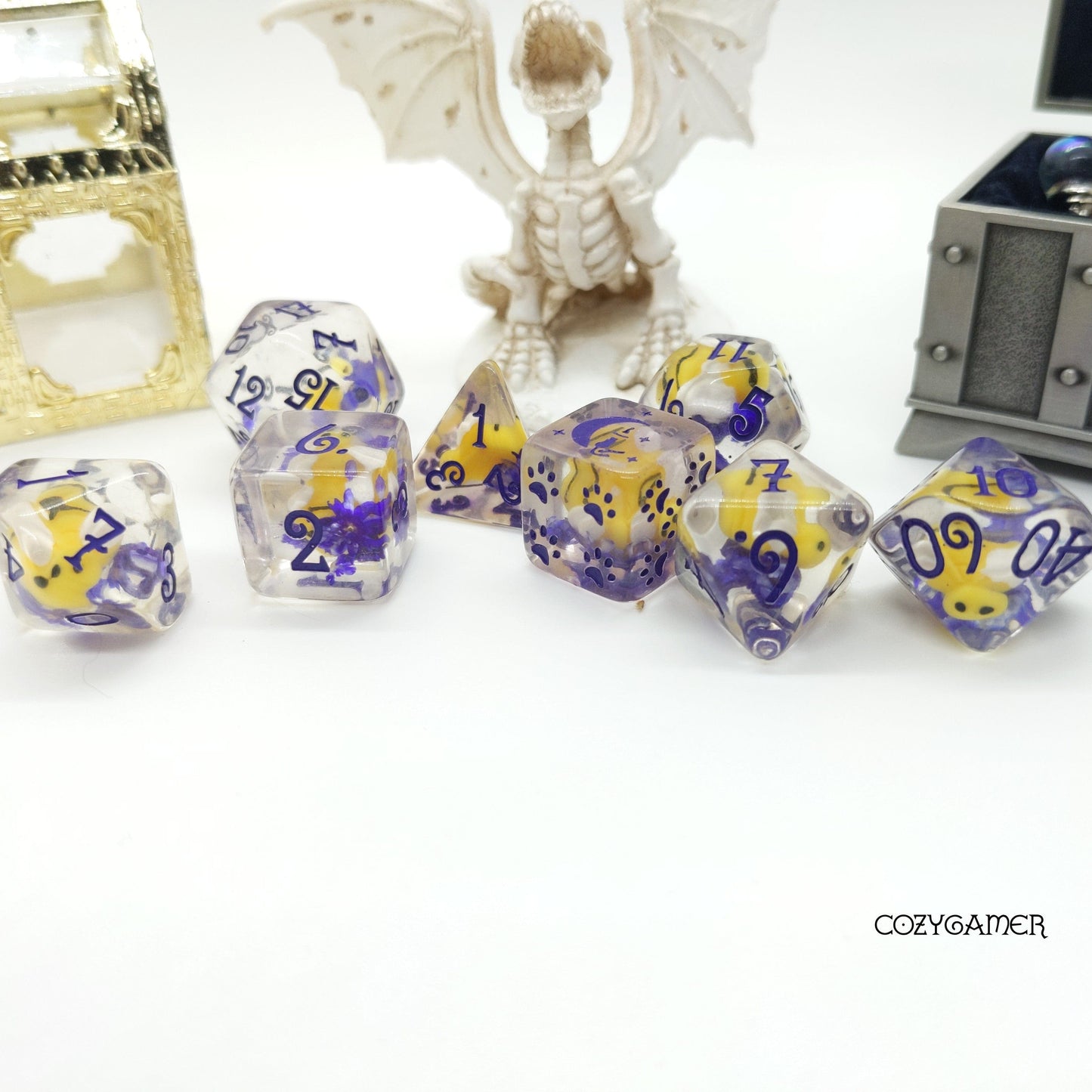 Bees and Flowers Dice Set. 8 Piece Bumble Bees and Dried Flowers