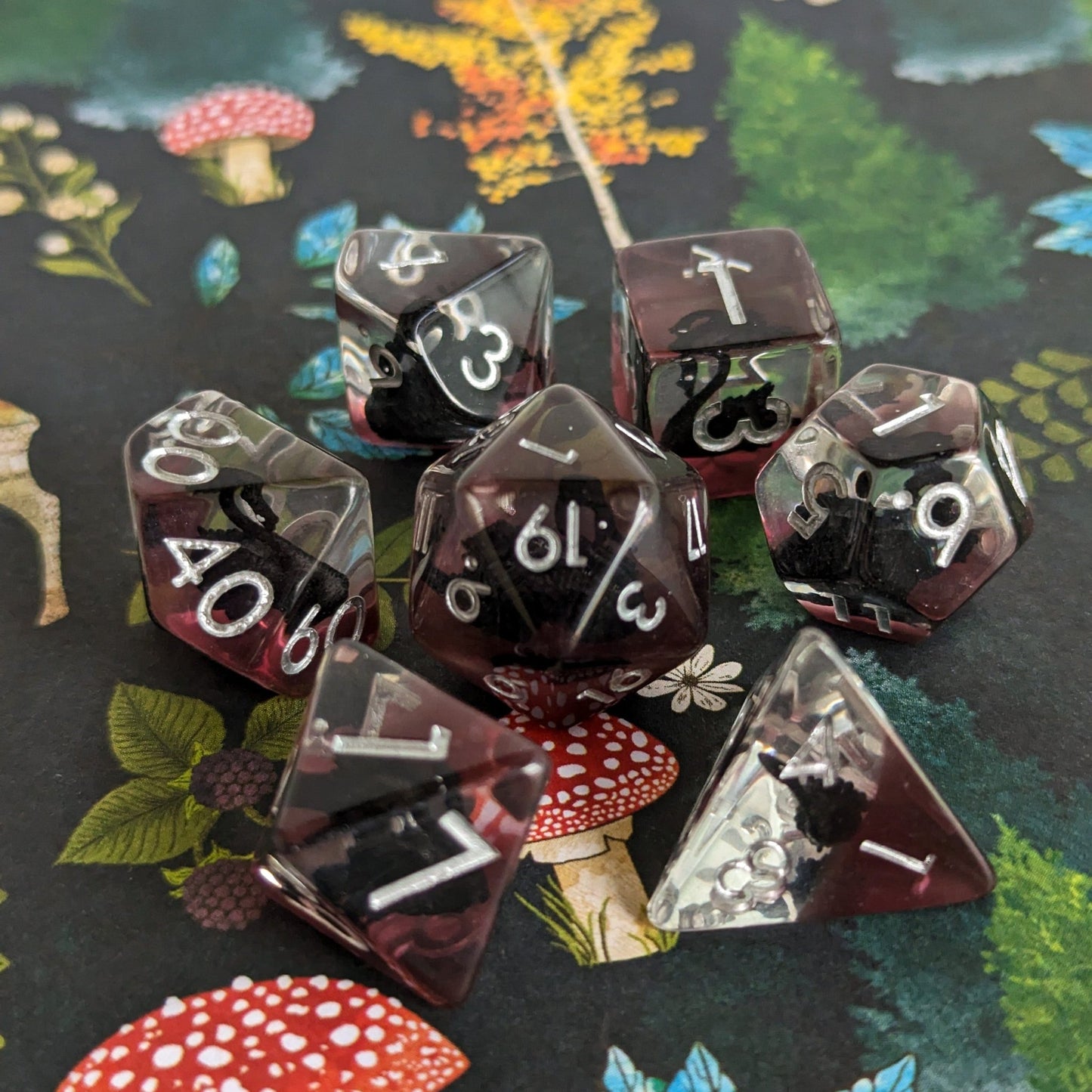 Black Swan DnD Dice Set – 7 - Piece Purple Resin Swan Inclusion Dice - Fennek and Finch