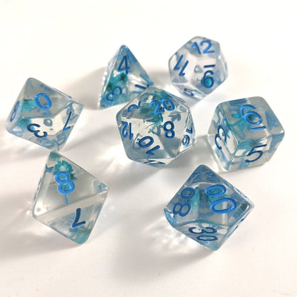 Blue Flower Dice Set – 7 - Piece Real Dried Flowers Botanical DnD Dice - Fennek and Finch
