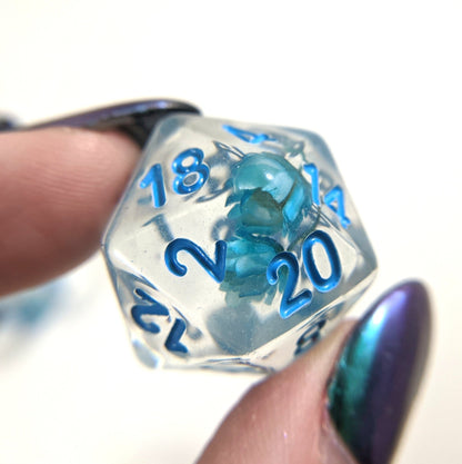 Blue Flower Dice Set – 7 - Piece Real Dried Flowers Botanical DnD Dice - Fennek and Finch