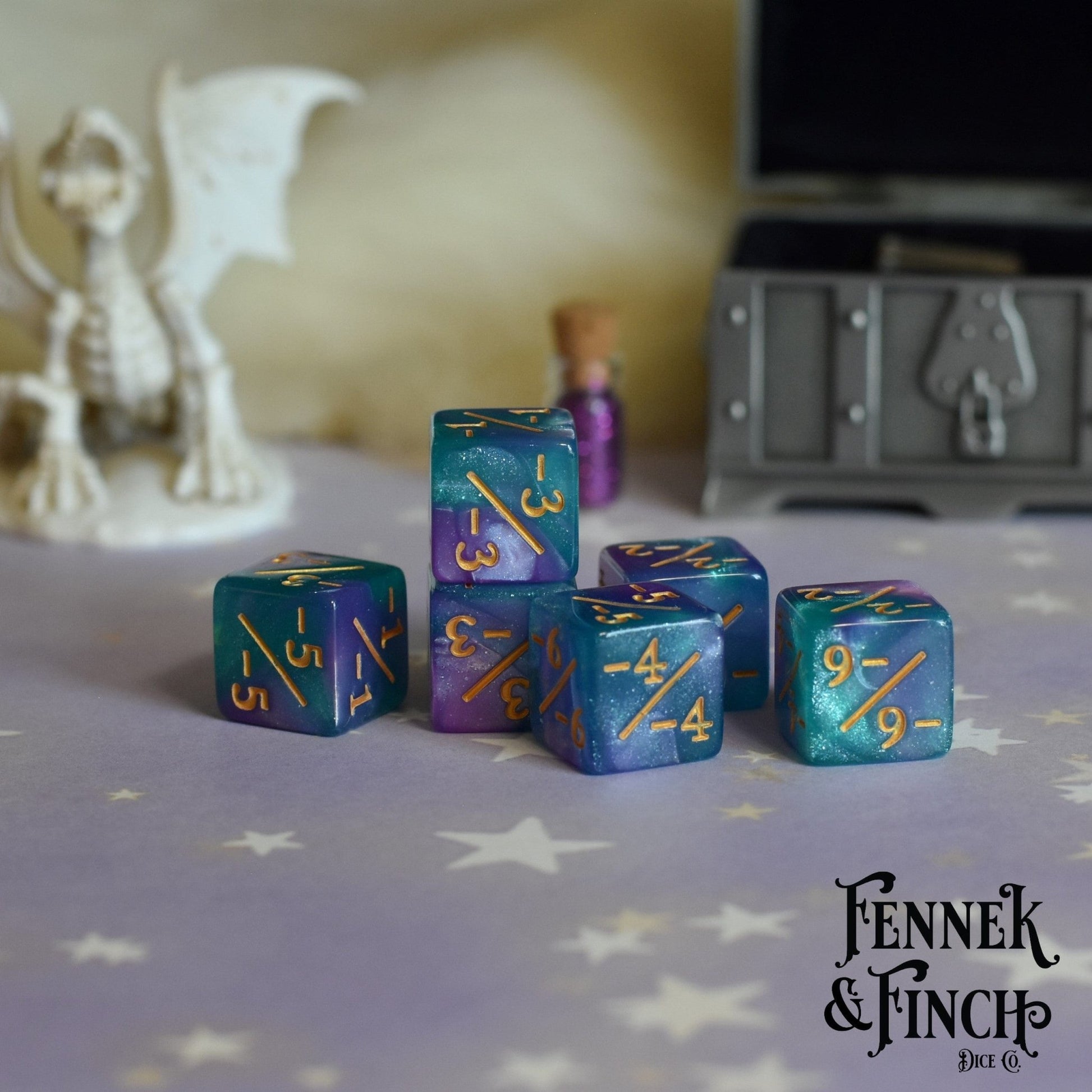 Byzantium Aurora D6 Counter Set – 6 - Piece Blue Purple Glitter Negative Dice - Fennek and Finch