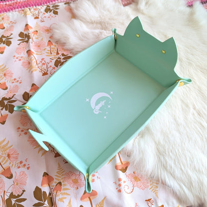 Cat Dice Tray in Mint | Foldable PU Leather Rolling Tray for DnD - Fennek and Finch