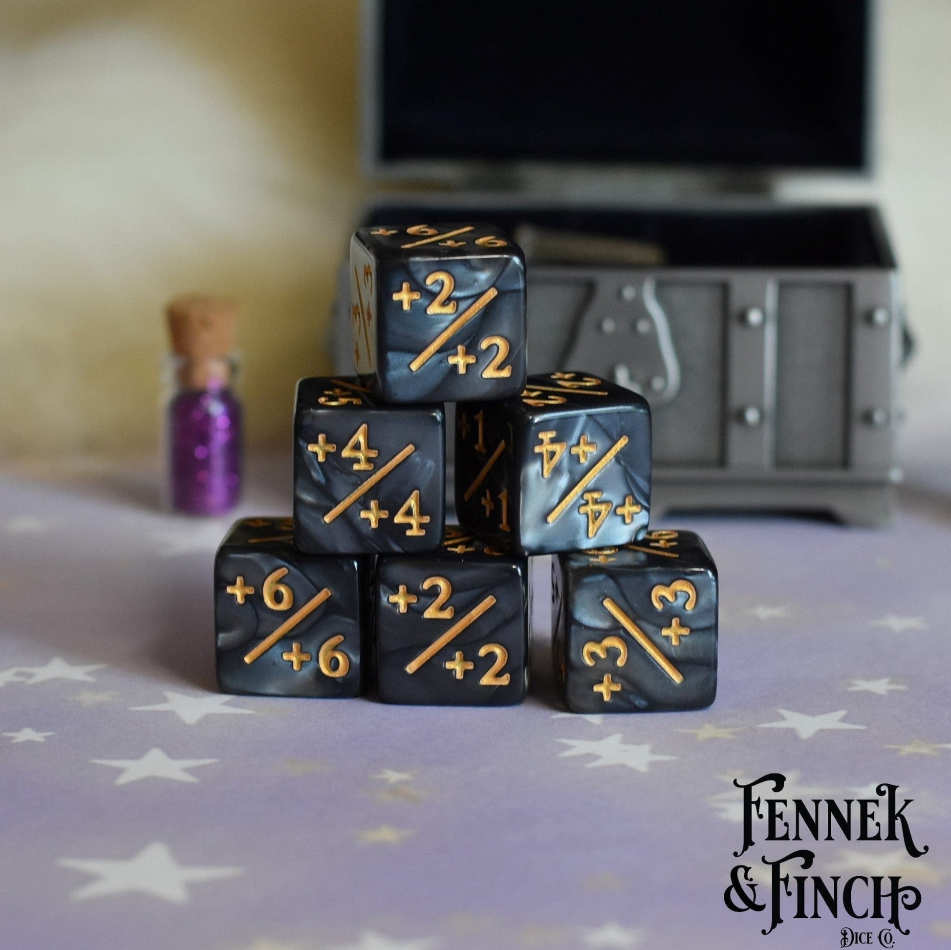 Coal D6 Positive Counter Dice Set – 6 - Piece Pearly Black Dice - Fennek and Finch
