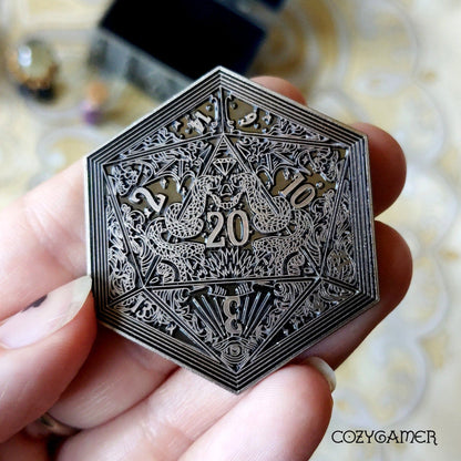 D20 Coin – Life and Death Two-Sided DnD Coin | Fennek & Finch Games Fennek and Finch Nickle