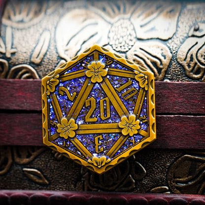 D20 Glittering Metal Coin – 2-Sided Sparkle Die Flip Coin for DnD Games Fennek and Finch Golden