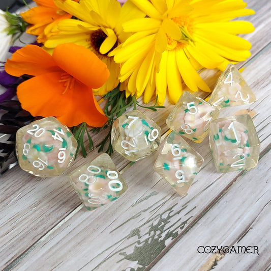 Daisy DnD Dice Set – 7-Piece Flower Clay Slices Botanical Dice Dice sets Fennek and Finch