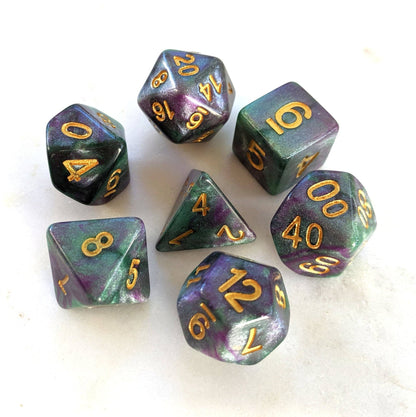 Enchanted Forest Dice Set – Deep Green & Purple with Micro Shimmer Glitter - Fennek and Finch