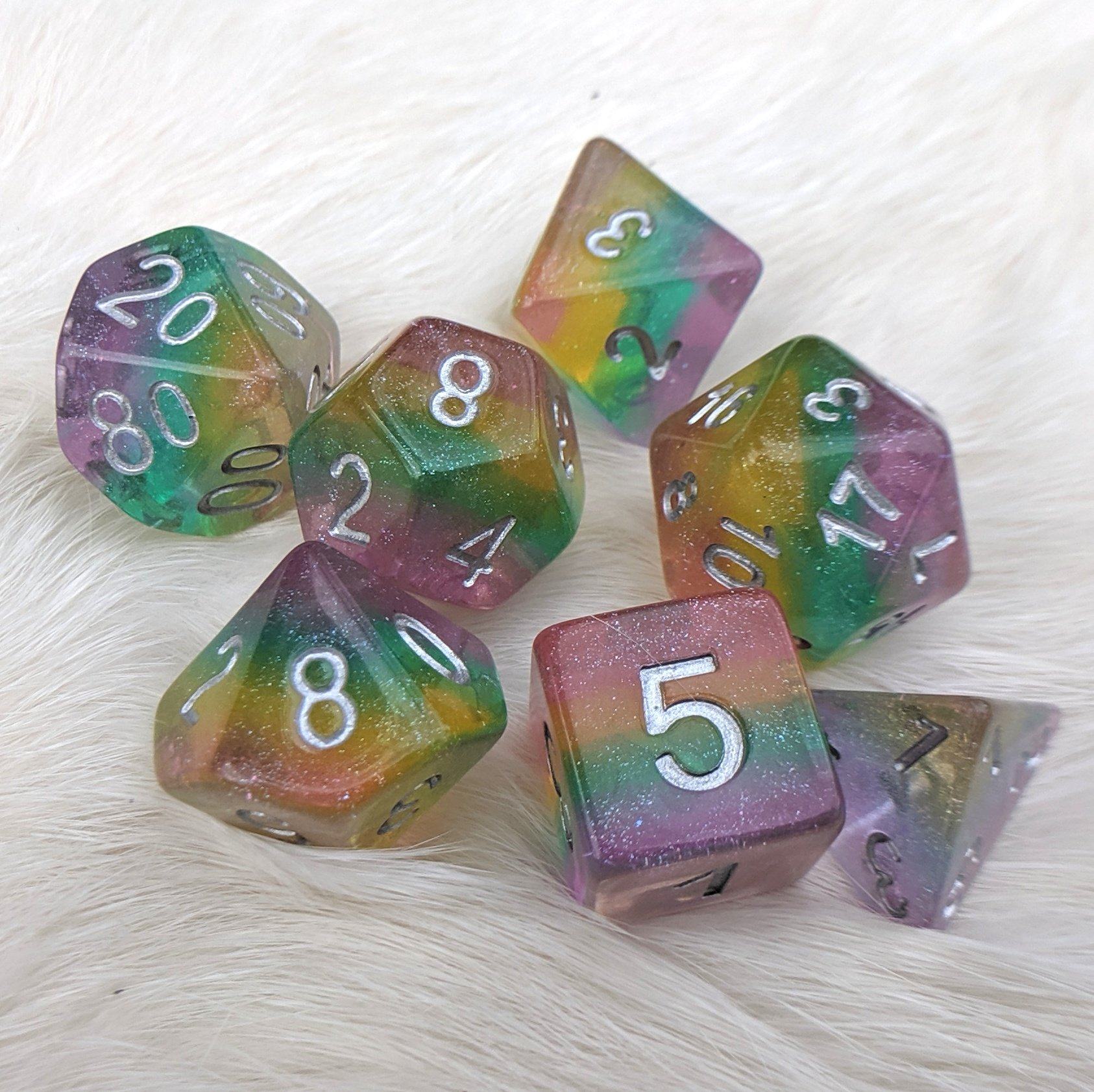 Fairy Dust Dice Set – 7-Piece Translucent Glitter Pastel Rainbow Gradient DnD Dice sets Fennek and Finch