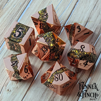 Fissure Metal Dice Set – 7 - Piece Copper Green Gold Glitter Stripe DnD Dice - Fennek and Finch